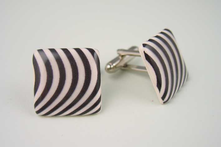 Swerve cufflinks