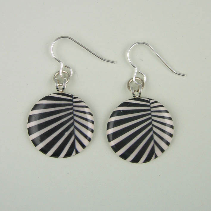 Sunburst dangly earrings